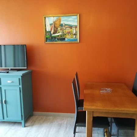 Studio Cabine Vue Port Avec Parking Prive, Piscine, Parc, Boulodrome 阿格德 外观 照片